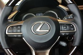 2016款雷克萨斯RX450h四驱豪华版