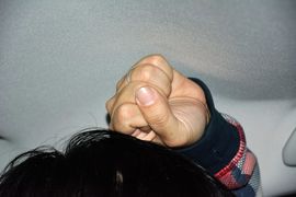 后排头部空间
