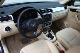 2011款大众宝来1.4T深度试驾