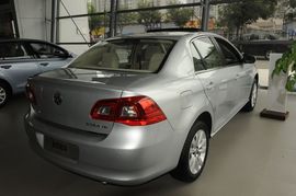2011款一汽大众宝来1．4T手动舒适型实拍 
