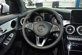 2016款奔驰GLC200 4MATIC