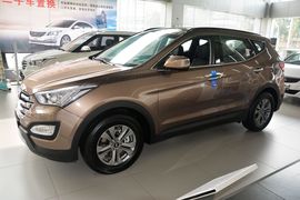 2015款现代全新胜达2.0T自动两驱智能型 5座