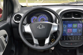 2016款吉利熊猫 1.0L AMT酷趣版 带选装PAD