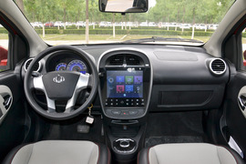 2016款吉利熊猫 1.0L AMT酷趣版 带选装PAD