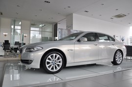 2011款华晨宝马535Li行政型到店实拍