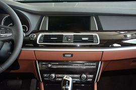 2015款宝马528i GT领先型