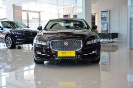 2015款捷豹XJL 3.0 SC 四驱全景商务版