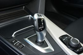 2016款宝马3系GT 320i时尚型