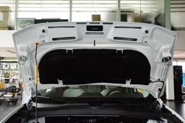 2016款Jeep自由侠 1.4T自动智能版