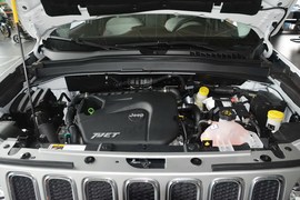 2016款Jeep自由侠 1.4T自动智能版