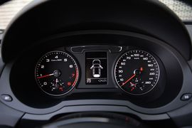 2016款奥迪Q3 30TFSI时尚型