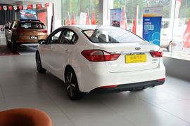 2016款起亚K3 1.6L自动GLS