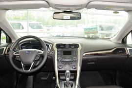 2013款福特蒙迪欧2.0L GTDi200时尚型