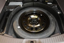 2016款林肯MKC 2.0T两驱尊雅版