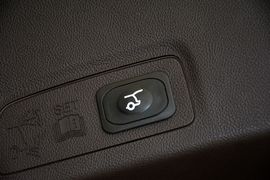 2016款林肯MKC 2.0T两驱尊雅版