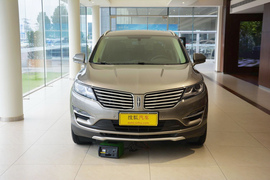 2016款林肯MKC 2.0T两驱尊雅版