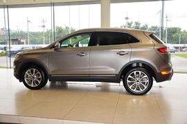 2016款林肯MKC 2.0T两驱尊雅版