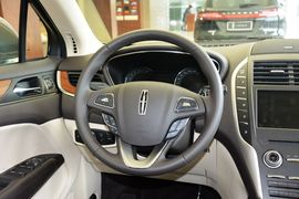 2016款林肯MKC 2.0T两驱尊雅版