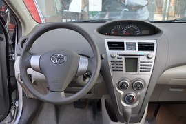 2011款丰田新威驰1.6L GL-i自动型