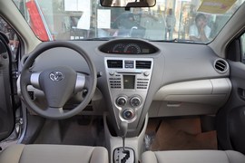2011款丰田新威驰1.6L GL-i自动型