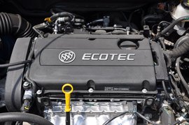 2010款别克英朗XT 1.8L手自一体豪华版