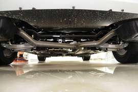 2015款福特金牛座2.0L GTDi豪华型