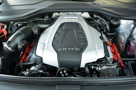 2016款奥迪A8L 45TFSI quattro专享型