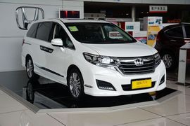 2016款本田艾力绅 2.4L至尊版
