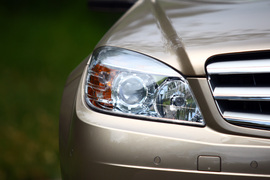 2010款奔驰C200旅行车试驾