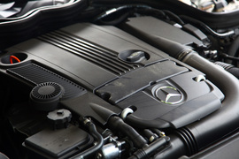 2010款奔驰C级旅行车试驾