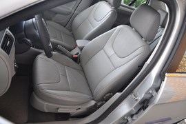 2011款大众宝来1.6L手动舒适型(EA111)