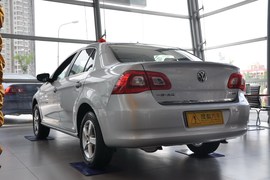 2011款大众宝来1.6L手动舒适型(EA111)