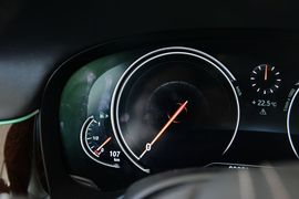 2016款宝马740Li豪华型