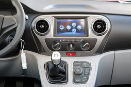 2016款江淮瑞风M3宜家版1.6L豪华智能型