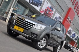 2010款长城H5智尊版2.4L四驱豪华型
