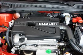 2016款铃木天语SX4 1.6L手动经典版