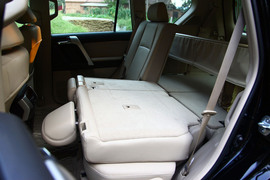 2010款丰田普拉多4．0L深度测试