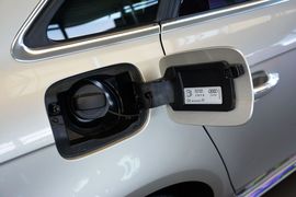2016款奥迪A4L 35TFSI典藏版 S line舒适型