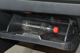 2015款哈弗H5 2.0T手动四驱尊贵型