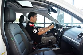 2015款哈弗H5 2.0T手动四驱尊贵型