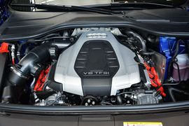 2016款奥迪A8L 50TFSI quattro尊贵型