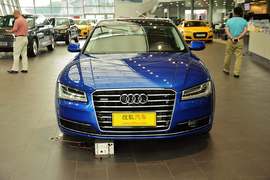2016款奥迪A8L 50TFSI quattro尊贵型