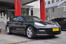 2010款保时捷Panamera V6