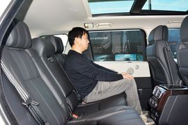 2016款路虎揽胜3.0 V6 SC Vogue加长版