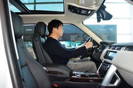 2016款路虎揽胜3.0 V6 SC Vogue加长版