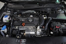 2011款大众朗逸1.4TSI DSG品雅版