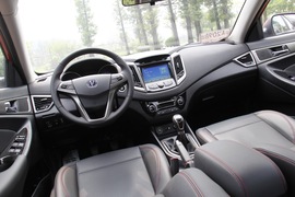 2016款长安逸动1.6L GDI 手动劲锐型