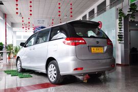 2010款比亚迪M6 2.0L豪华型