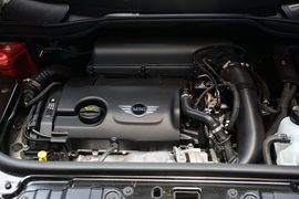 2016款MINI COUNTRYMAN 1.6T COOPER S ALL4装备控