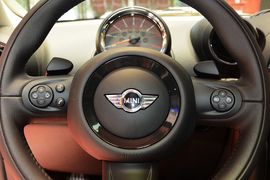 2016款MINI COUNTRYMAN 1.6T COOPER S ALL4装备控